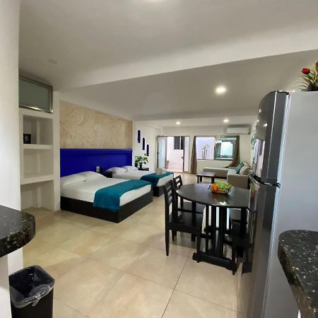 Arrecife Apartments 女人岛 外观 照片