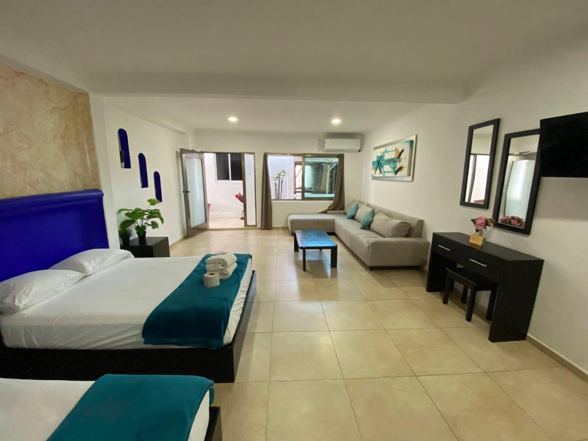 Arrecife Apartments 女人岛 外观 照片