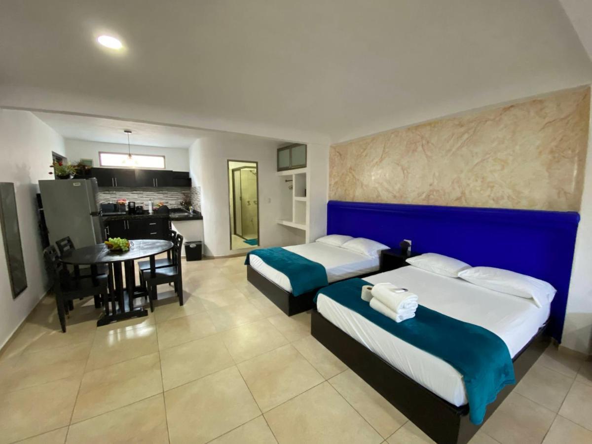 Arrecife Apartments 女人岛 外观 照片