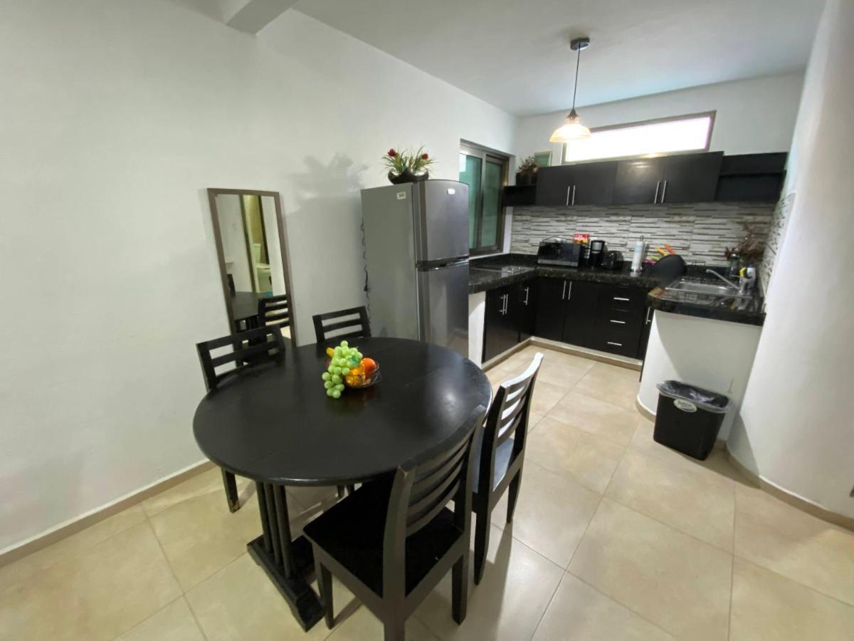 Arrecife Apartments 女人岛 外观 照片
