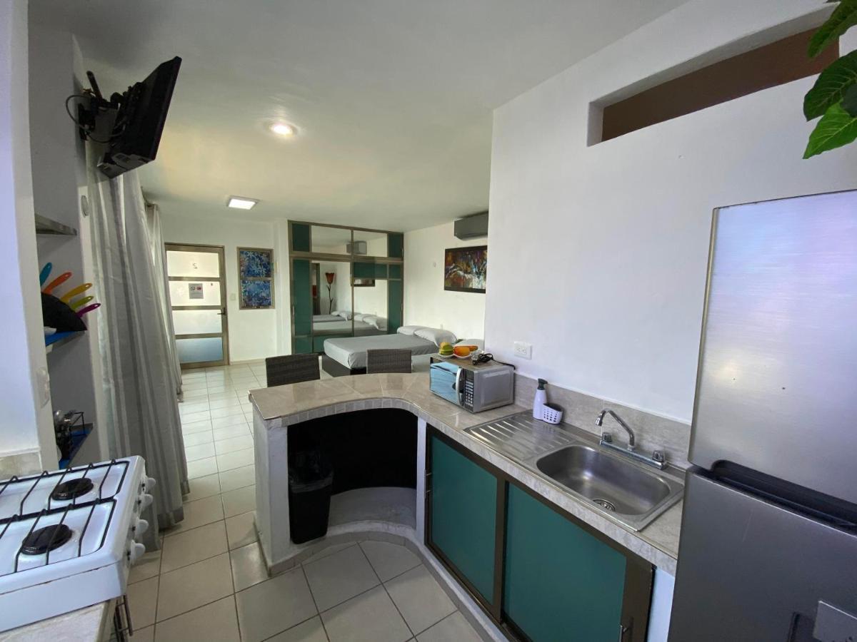 Arrecife Apartments 女人岛 外观 照片