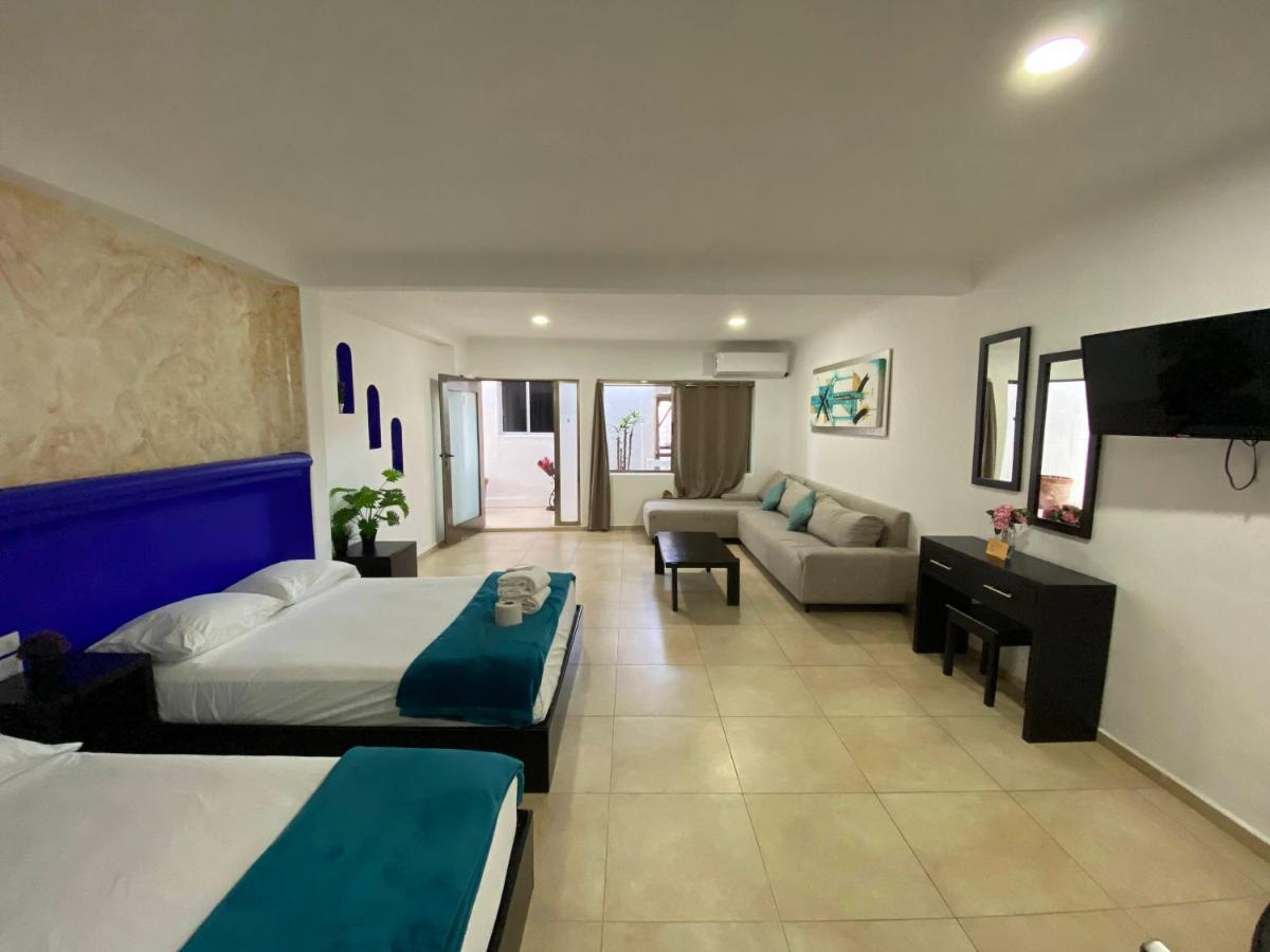 Arrecife Apartments 女人岛 外观 照片