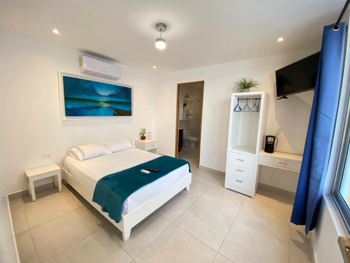 Arrecife Apartments 女人岛 外观 照片